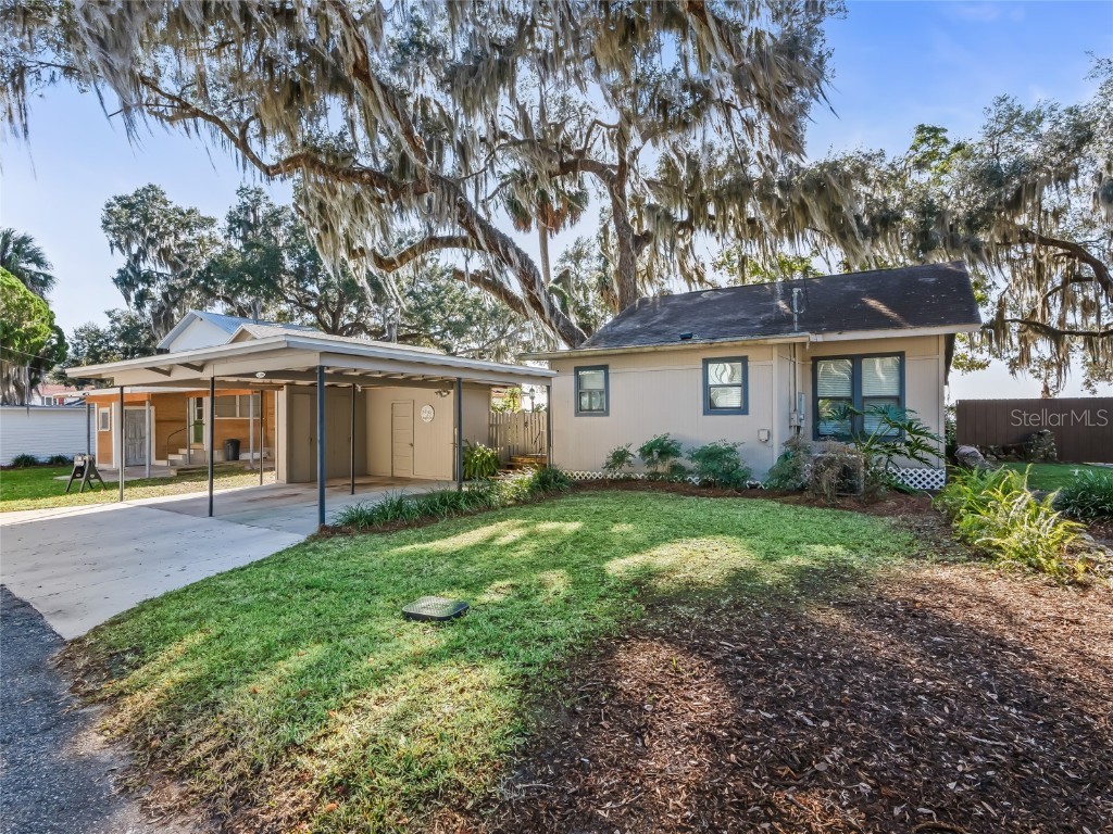 13400 SE 124th Place Ocklawaha FL 32179 - LAKE WEIR OM715672 image2