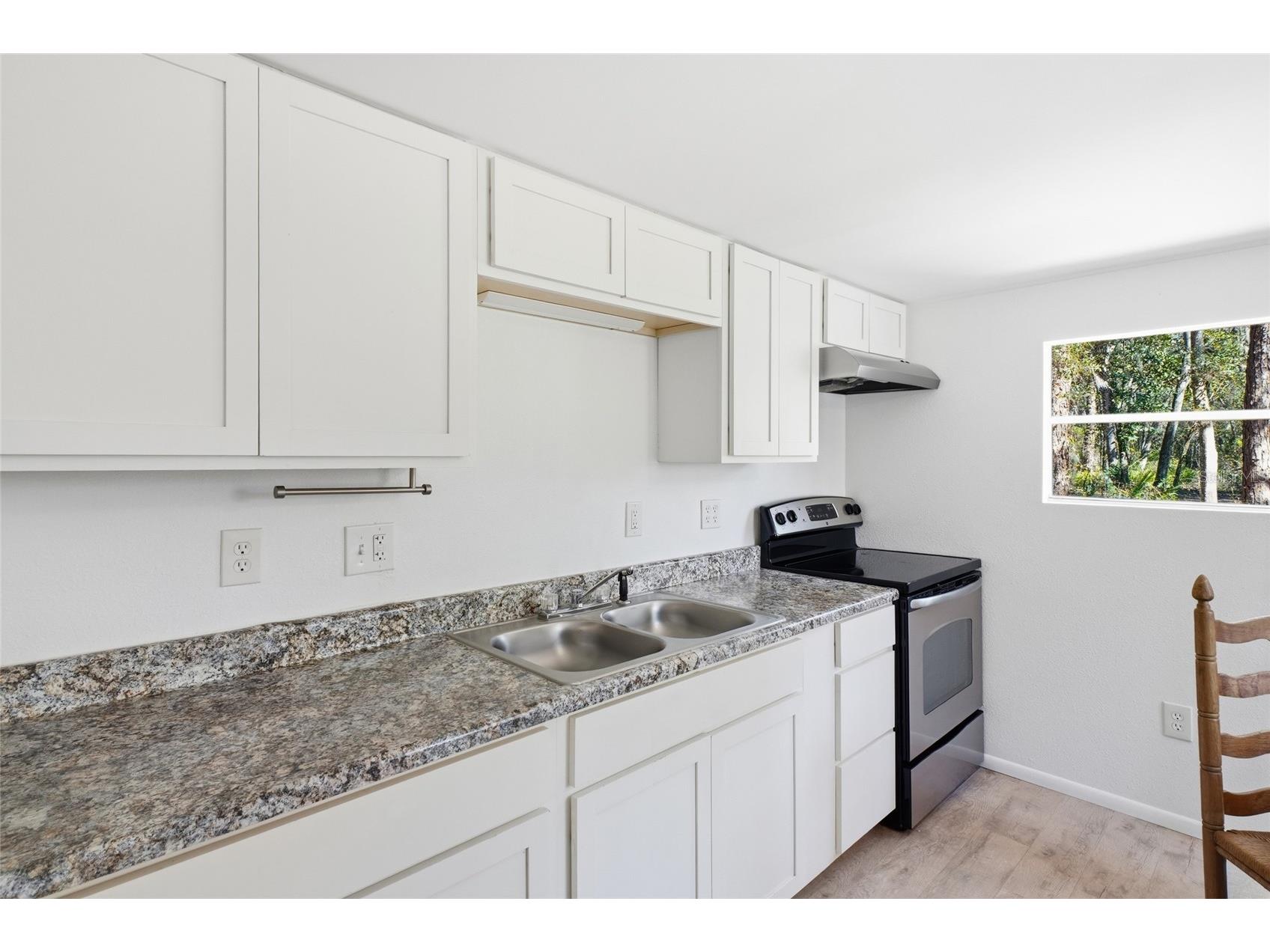 13401 Palm Drive Astatula FL 34705 - LITTLE LAKE HARRIS G5109339 image31