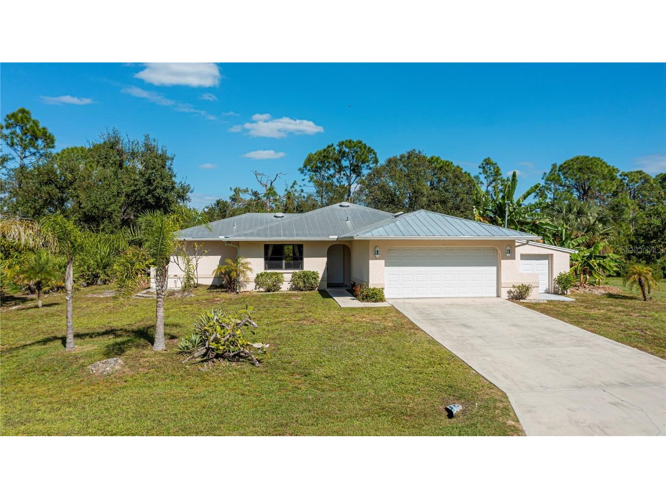 13402 Carousel Drive Punta Gorda FL 33955 C7482769 image1