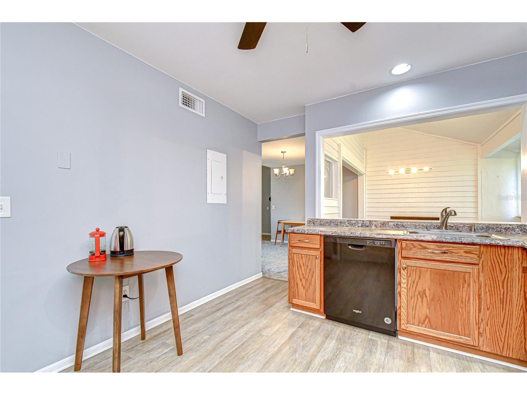 13402 Pine Lake Way #202B Tampa FL 33618 TB8485179 image22