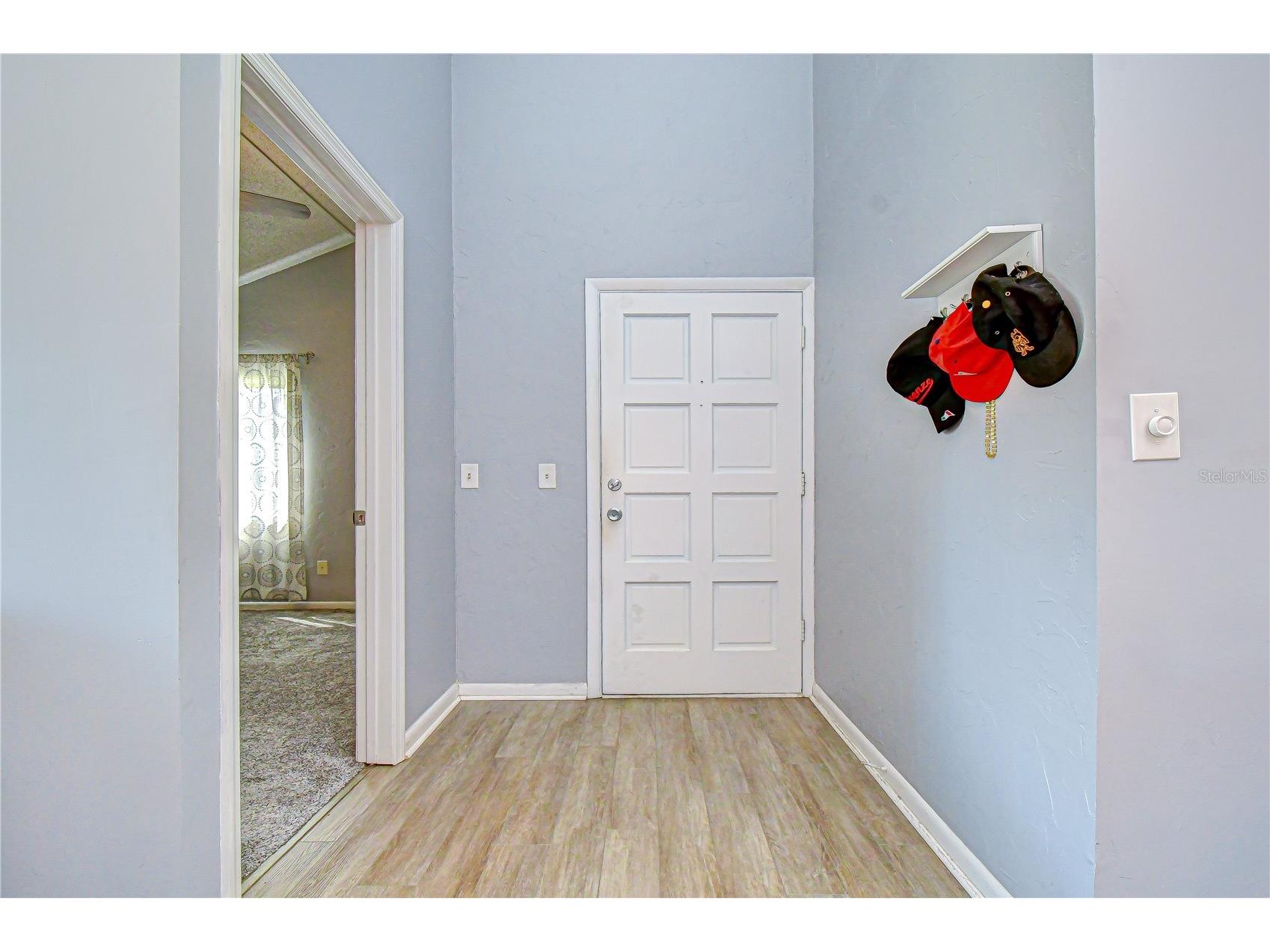 13402 Pine Lake Way #202B Tampa FL 33618 TB8485179 image3