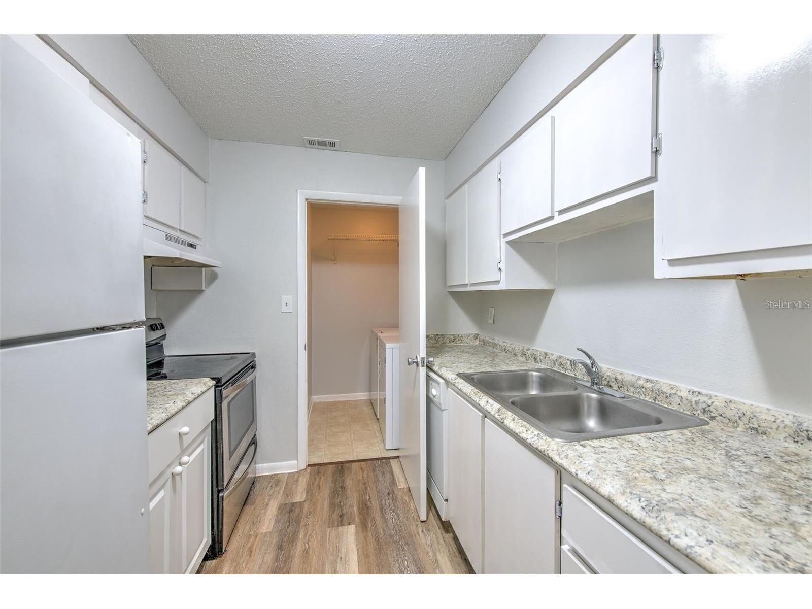 13403 Arbor Pointe Circle #304 Tampa FL 33617 TB8512742 image13