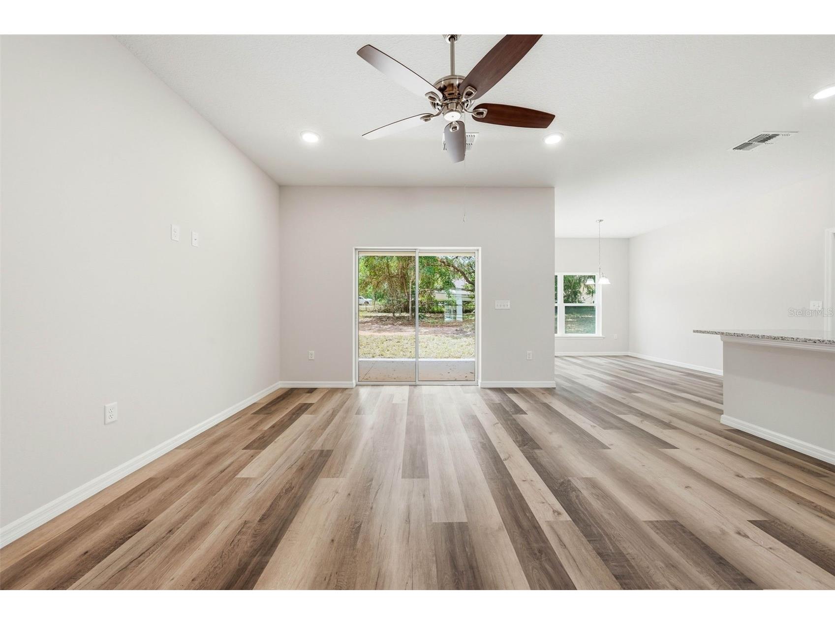 13404 New York Avenue Astatula FL 34705 G5111496 image8