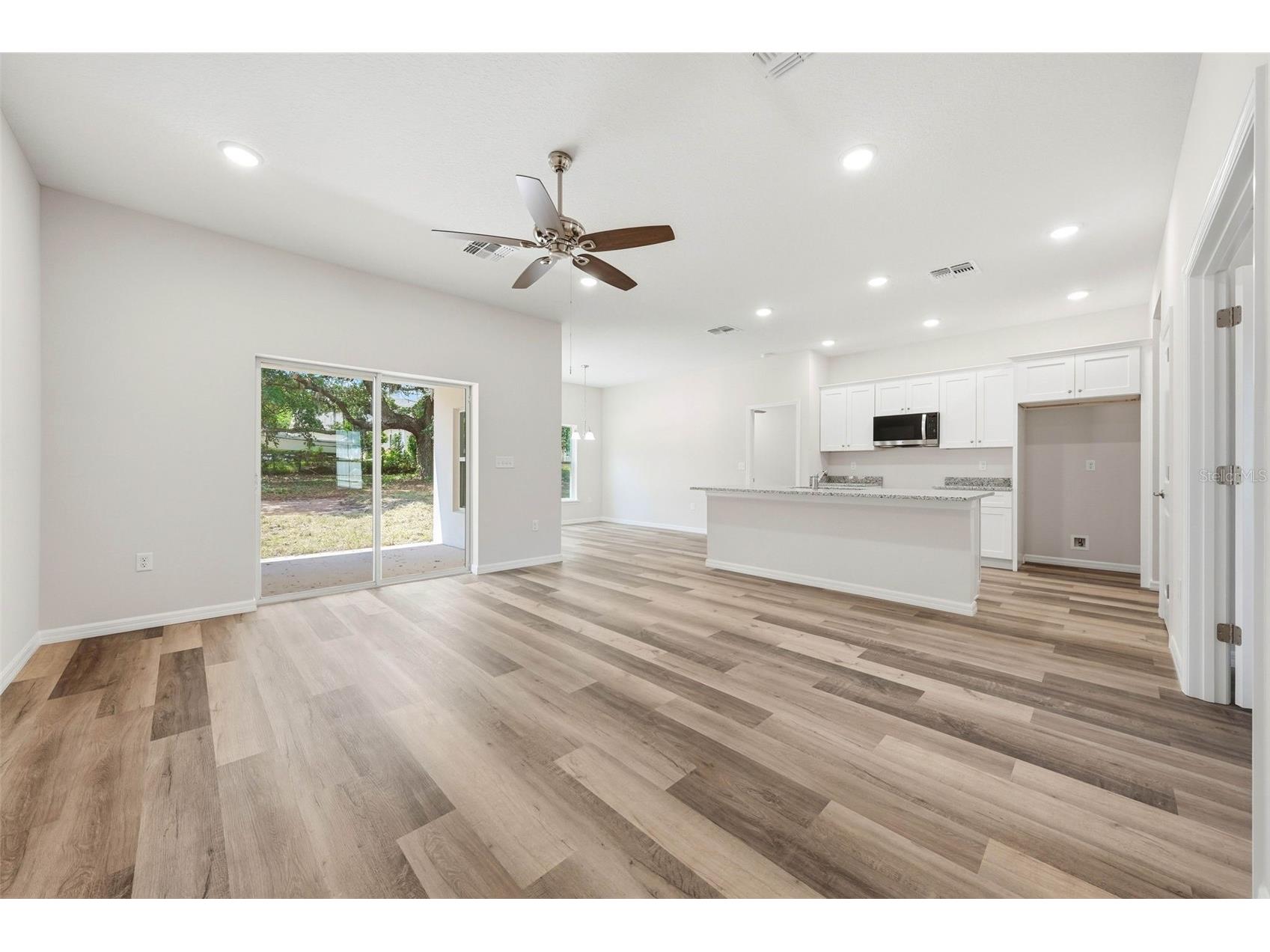 13404 New York Avenue Astatula FL 34705 G5111496 image9