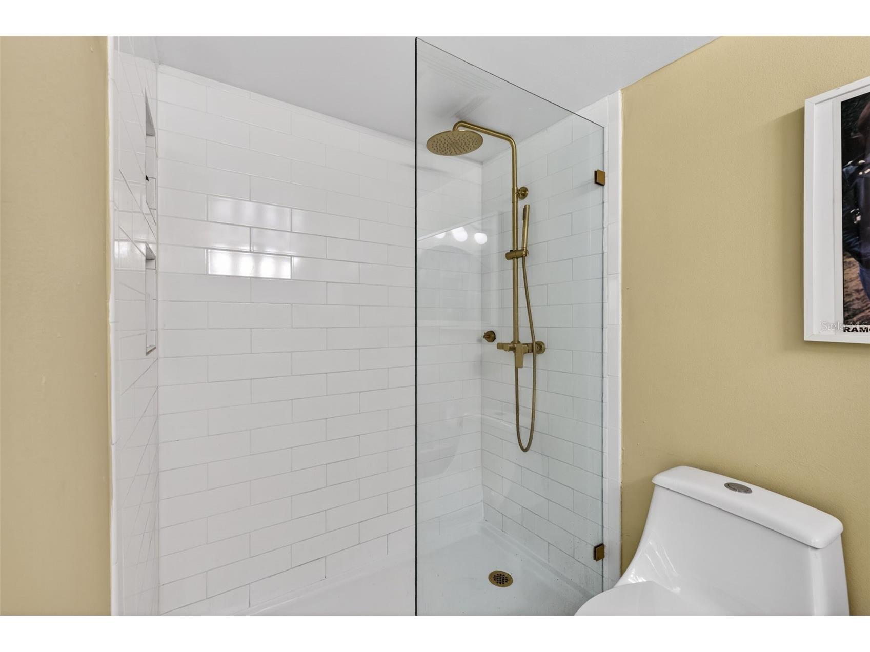 13405 Pine Lake Way #203 Tampa FL 33618 - COMMUNITY POND TB8507916 image32