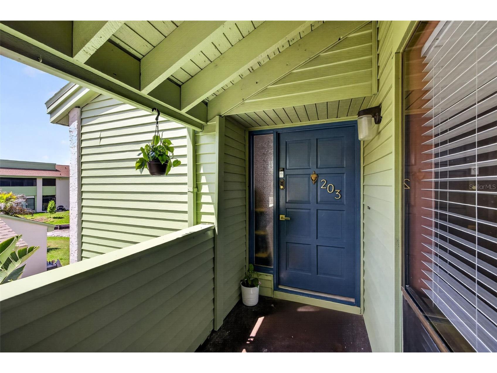 13405 Pine Lake Way #203 Tampa FL 33618 - COMMUNITY POND TB8507916 image7