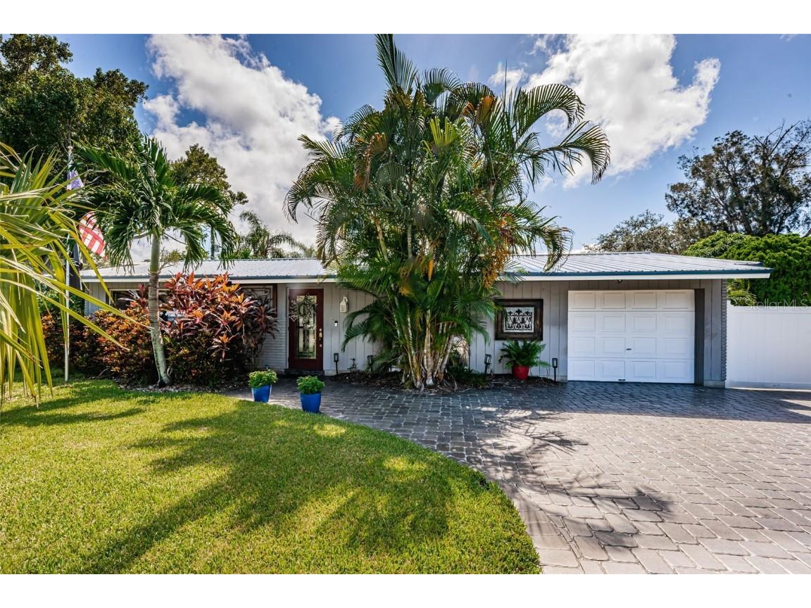 13406 Ridgeland Drive Seminole FL 33776 U8253884 image1