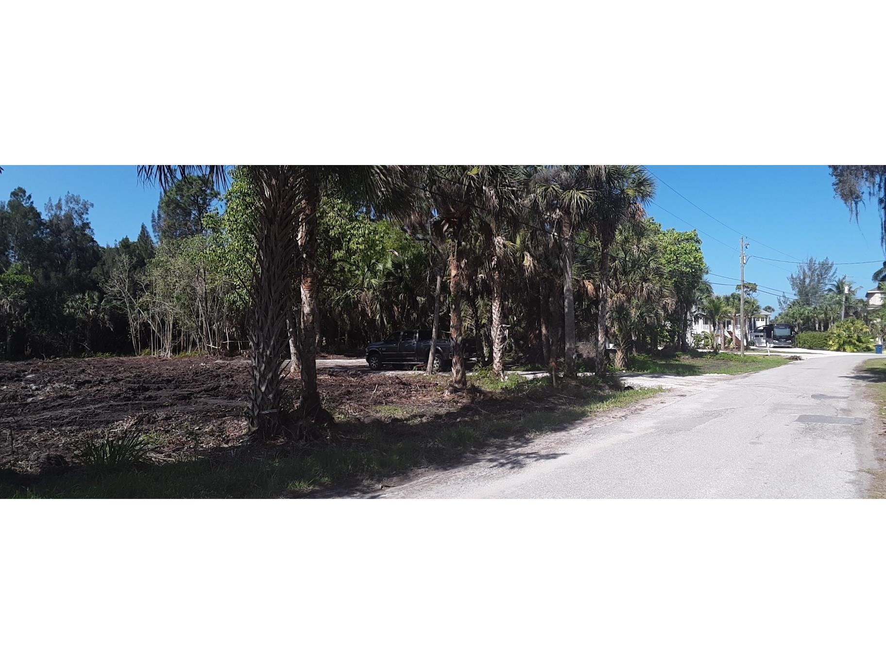 13407 Electron Drive, Fort Myers, FL, 33908 MLS OM687964 Edina Realty