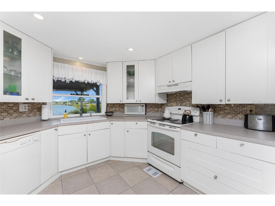 1341 Blue Heron Drive Englewood FL 34224 C7519227 image4