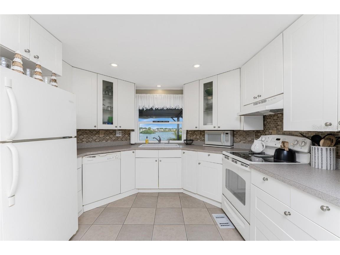 1341 Blue Heron Drive Englewood FL 34224 C7519227 image6