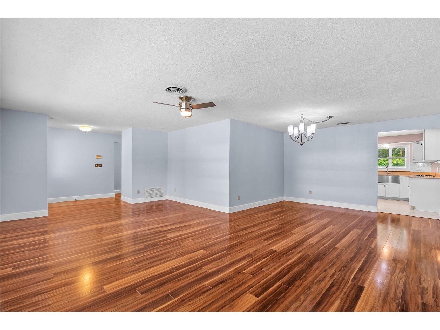 1341 Ranchwood Drive Clearwater FL 33764 TB8503562 image5