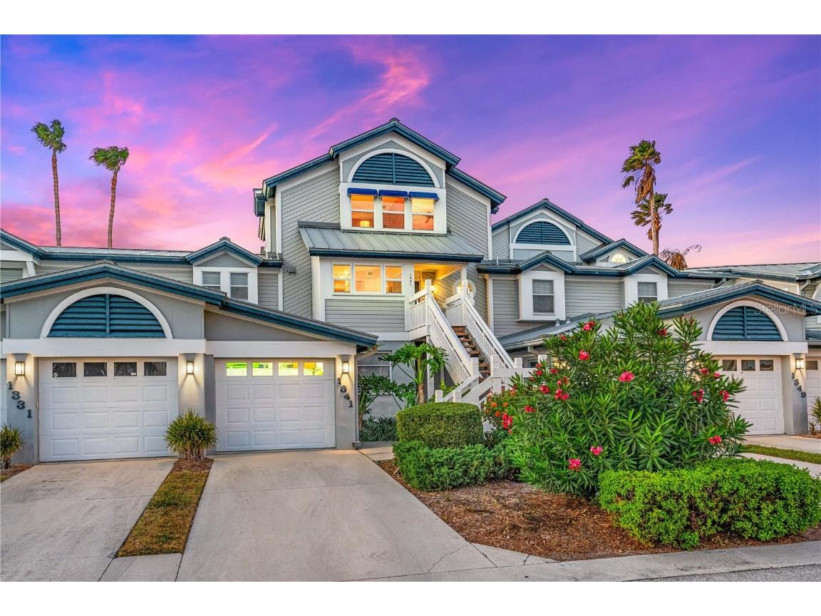 1341 Siesta Bayside Drive #1341-B Sarasota FL 34242 A4634068 image1