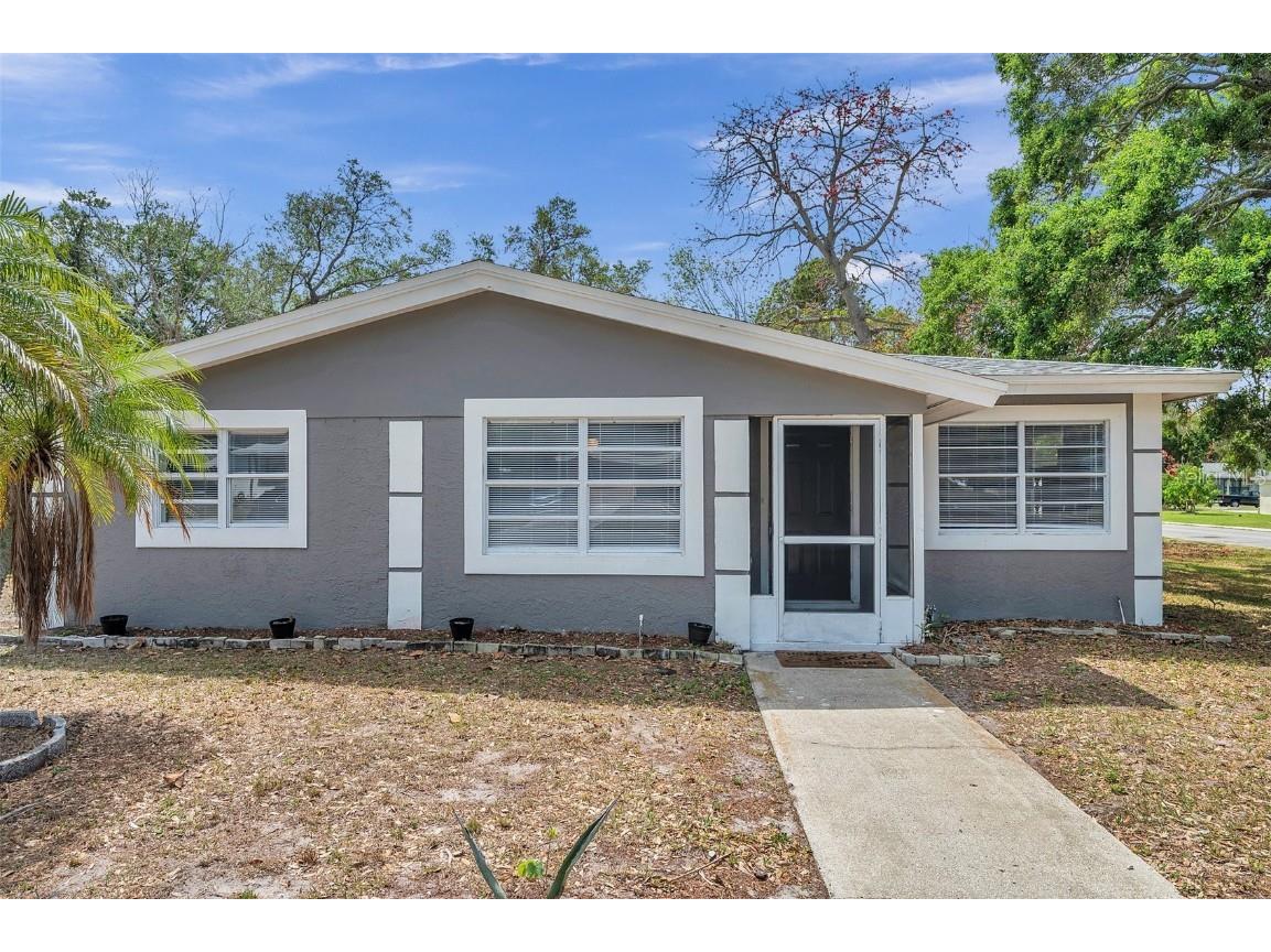 1341 Springdale Street Clearwater FL 33755 U8194418 image1