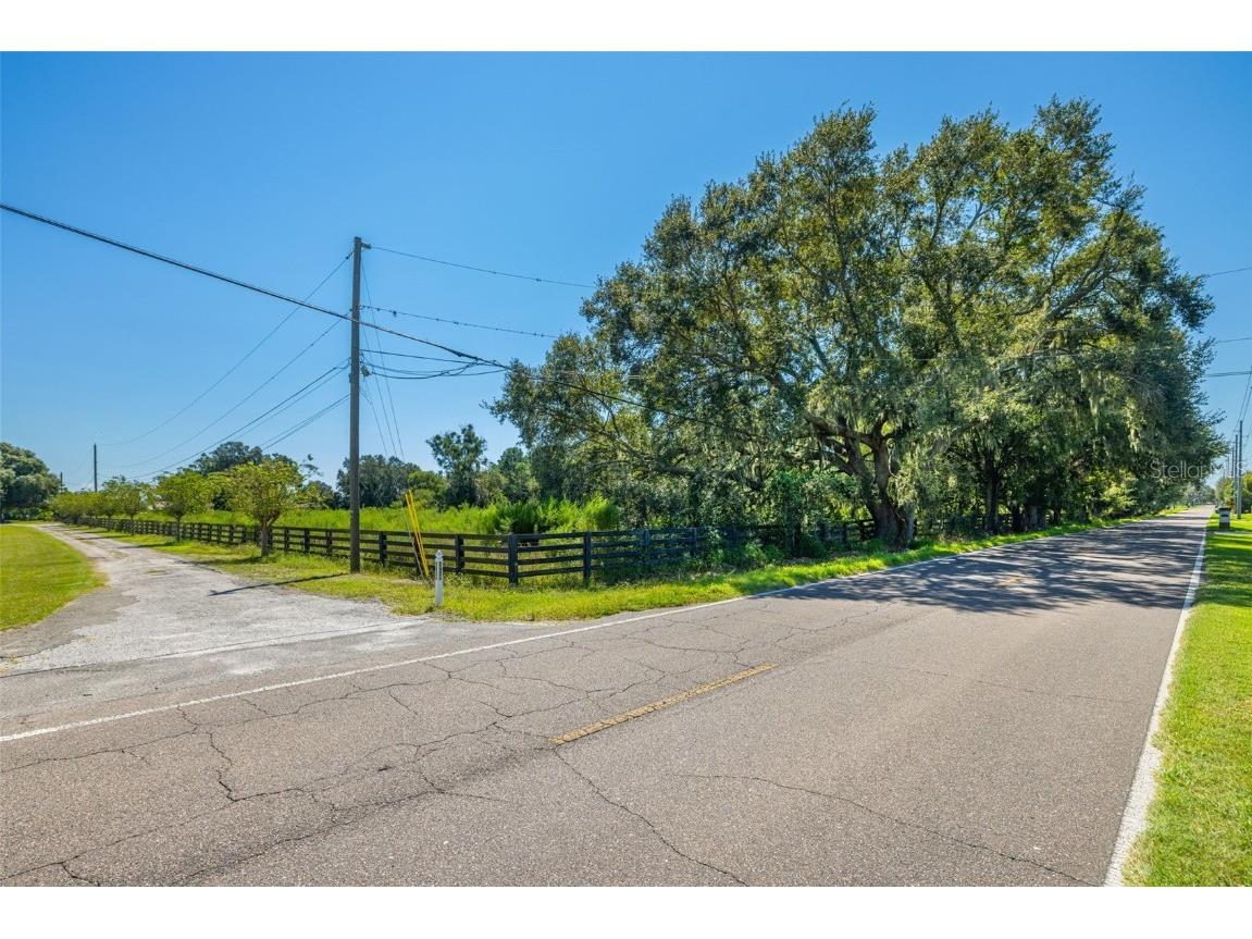 13410 Walden Sheffield Road Dover FL 33527 TB8428879 image8