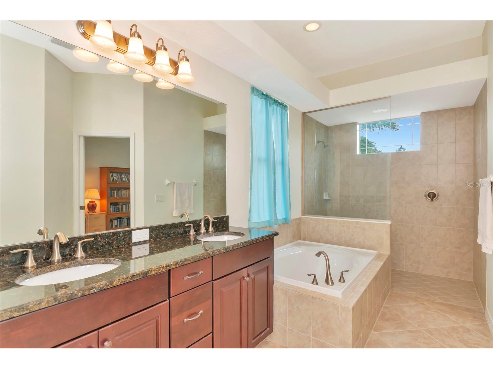 13412 22nd Court E Parrish FL 34219 A4692828 image31