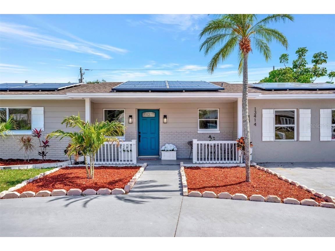 13414 Alpine Avenue Seminole FL 33776 U8199379 image1