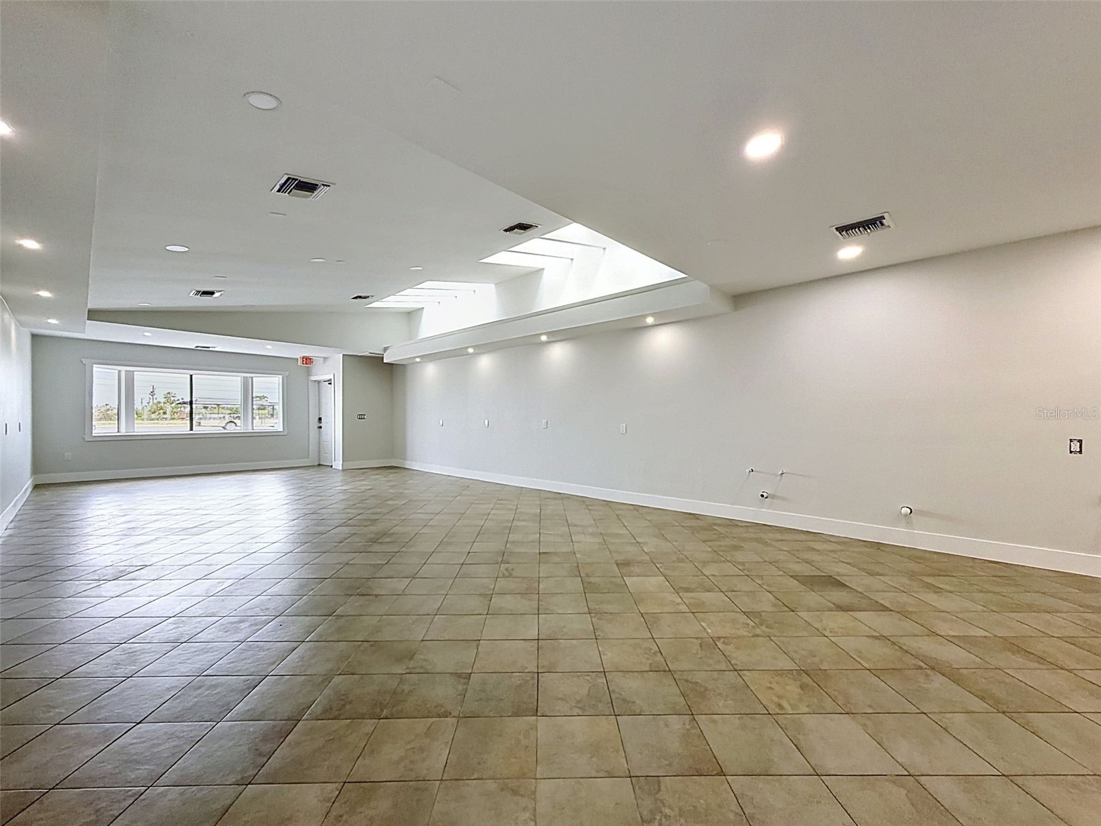 13414 Us Highway 19 Hudson FL 34667 W7885612 image15