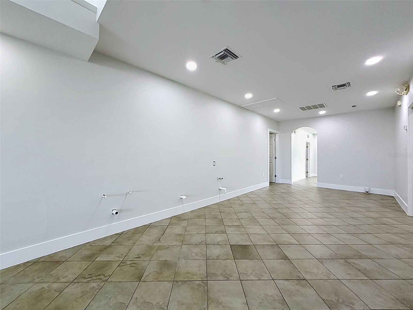 13414 Us Highway 19 Hudson FL 34667 W7885612 image18