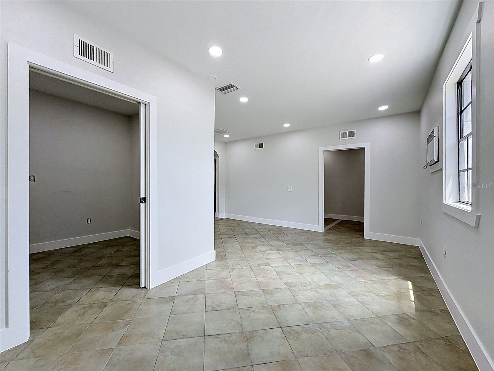 13414 Us Highway 19 Hudson FL 34667 W7885612 image36