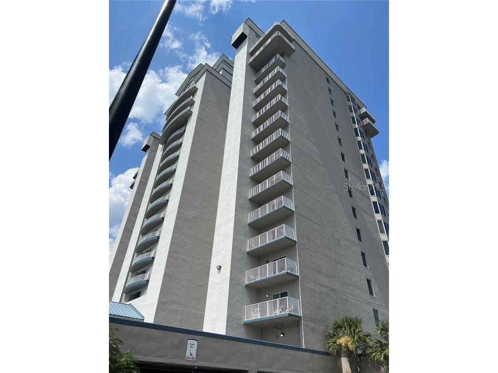 13415 Blue Heron Beach Drive #406 Orlando FL 32821 O6122912 image1