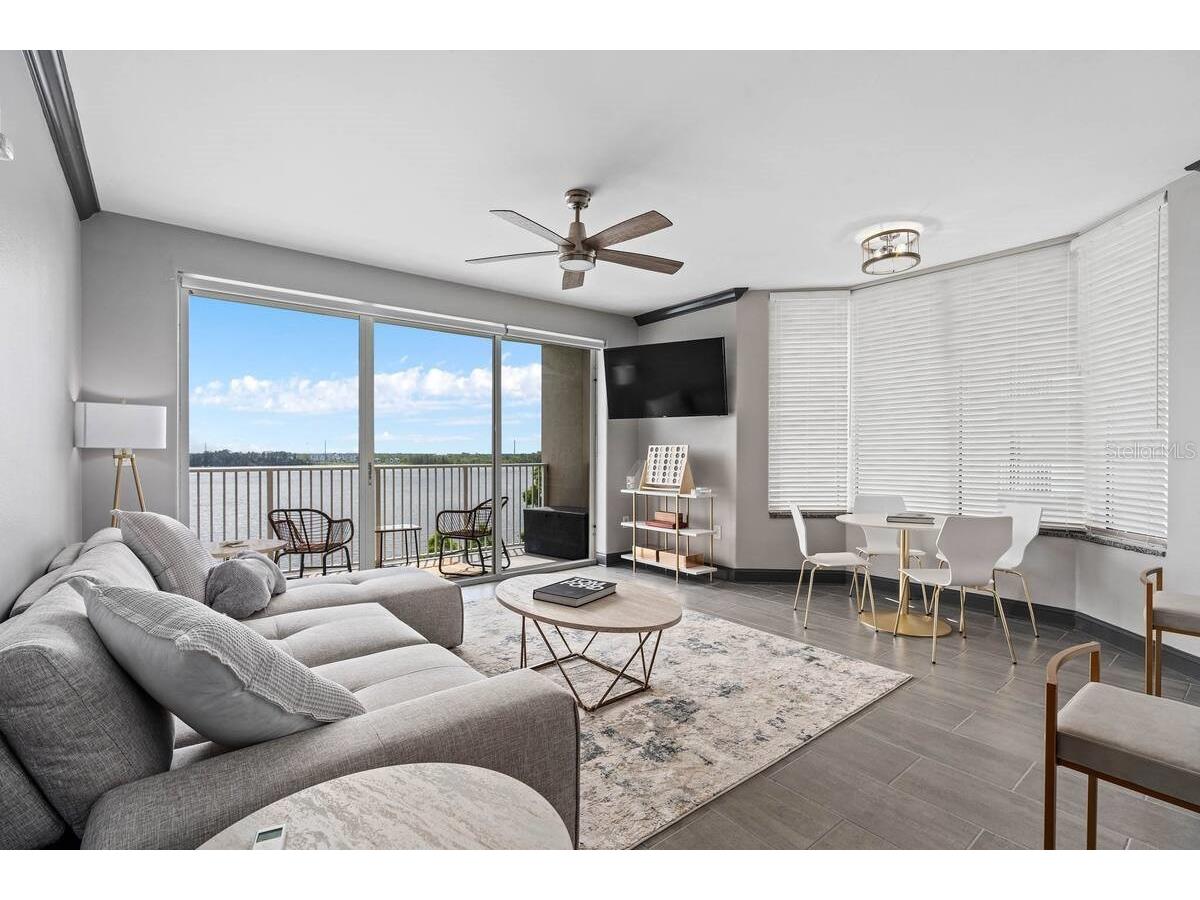 13415 Blue Heron Beach Drive #410 Orlando FL 32821 O6372671 image2