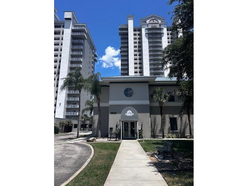 13415 Blue Heron Beach Drive #508 Orlando FL 32821 R4911308 image1