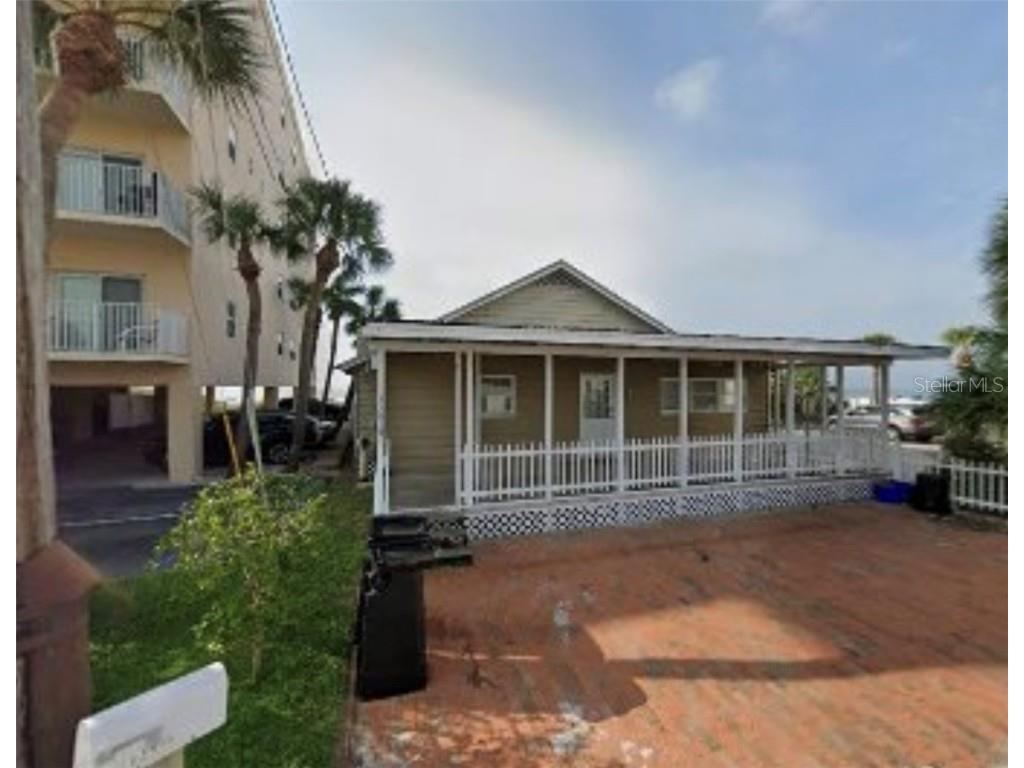 13415 Gulf Lane Madeira Beach FL 33708 J984526 image1