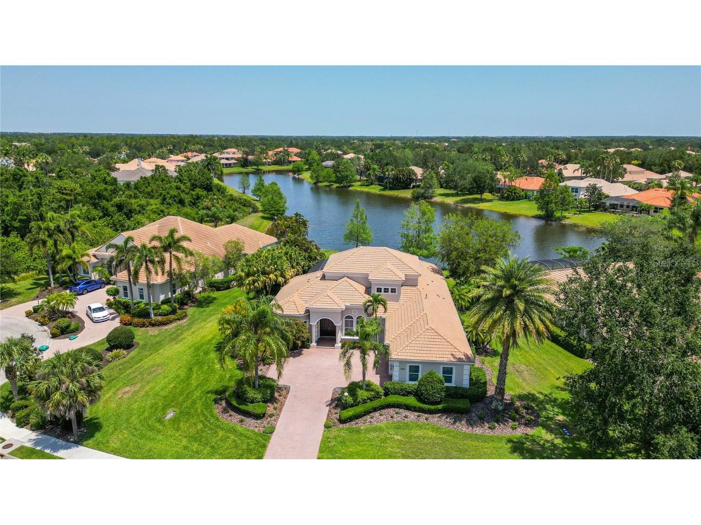 13415 Montclair Place Lakewood Ranch FL 34202 A4566728 image1