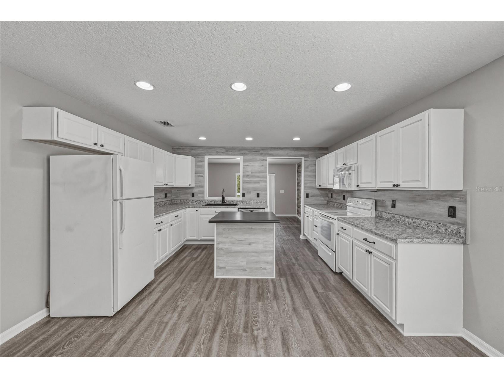 13416 Kent Bradley Street Dade City FL 33525 TB8484293 image11