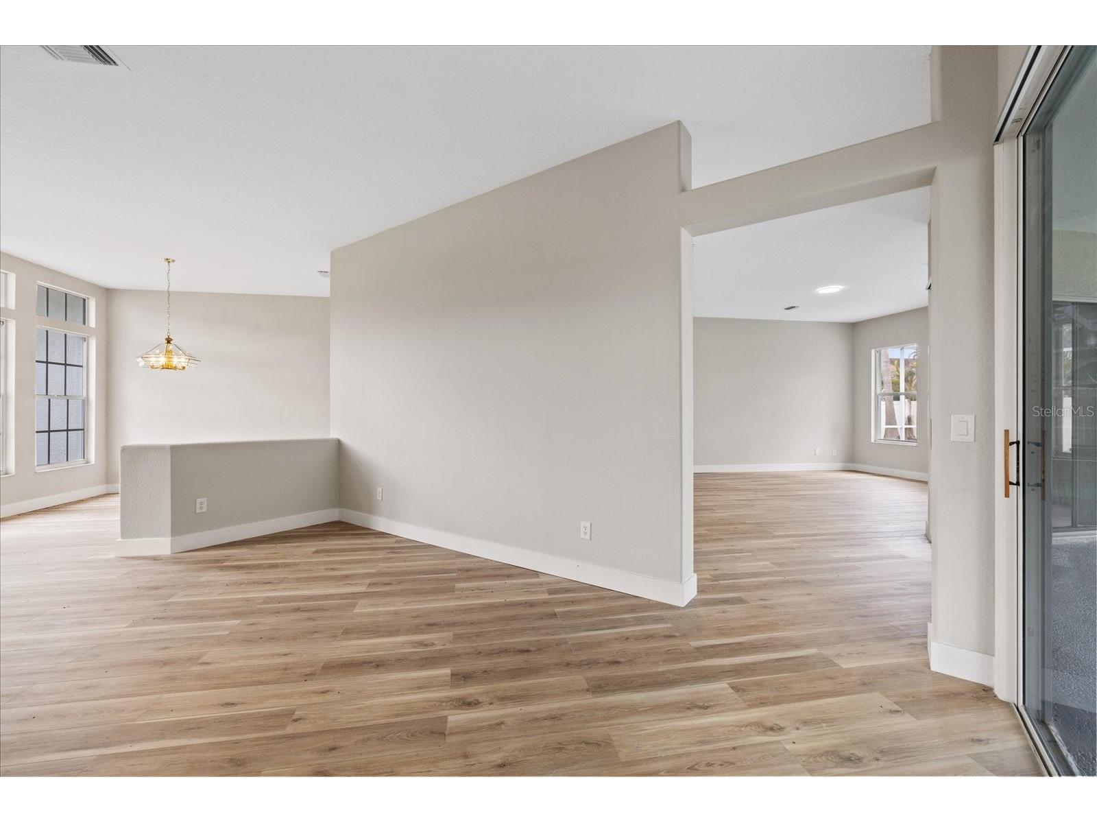 13417 Iola Drive Tampa FL 33626 TB8513867 image8