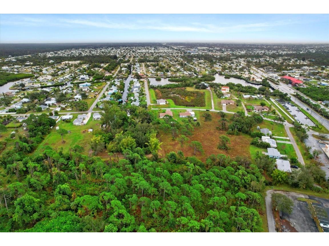 1342 Manor Road, Englewood, FL, 34223 MLS N6131666 Edina Realty