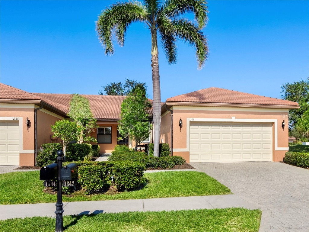 1342 Maseno Drive Venice FL 34292 N6137135 image1