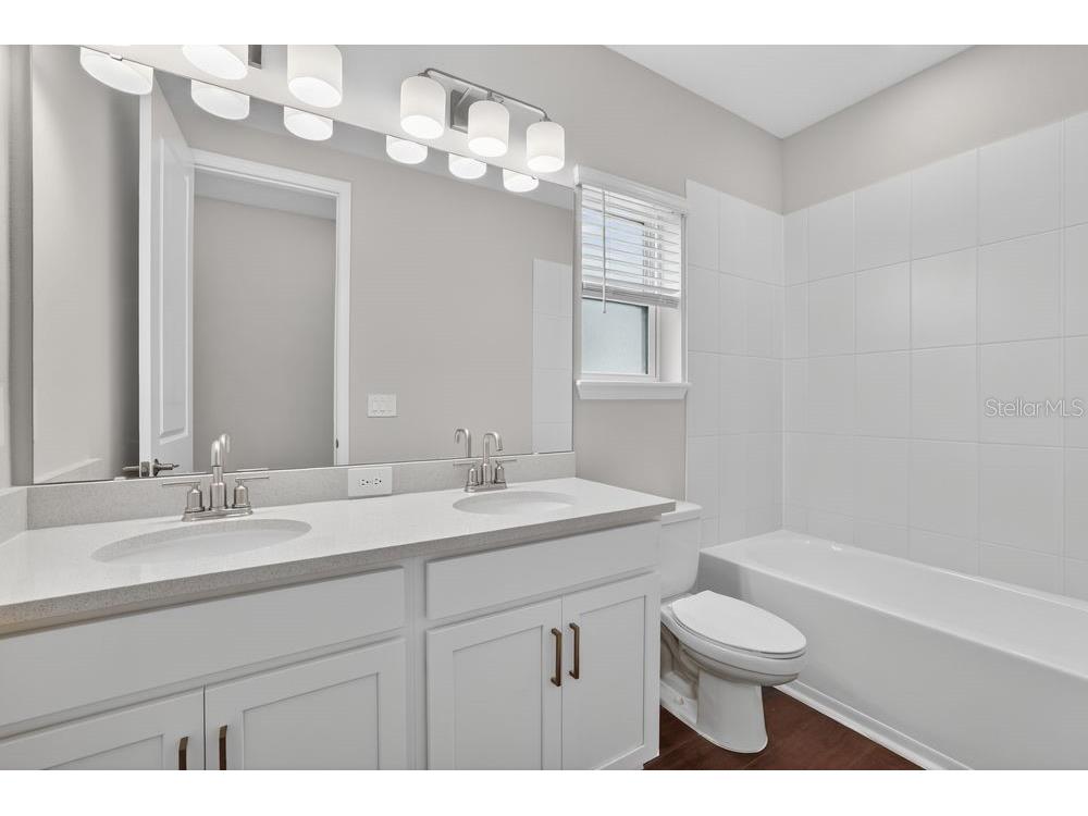 13423 Commons Avenue Parrish FL 34219 TB8475718 image25