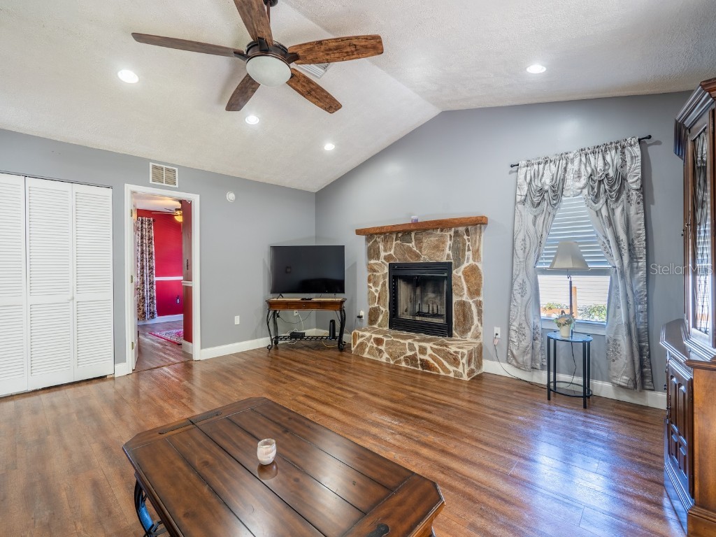 13425 NE 217th Court Fort Mc Coy FL 32134 - LAKE KERR OM711416 image11