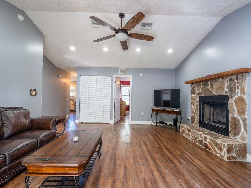 13425 NE 217th Court Fort Mc Coy FL 32134 - LAKE KERR OM711416 image12