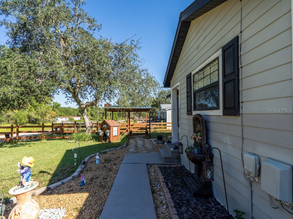 13425 NE 217th Court Fort Mc Coy FL 32134 - LAKE KERR OM711416 image32