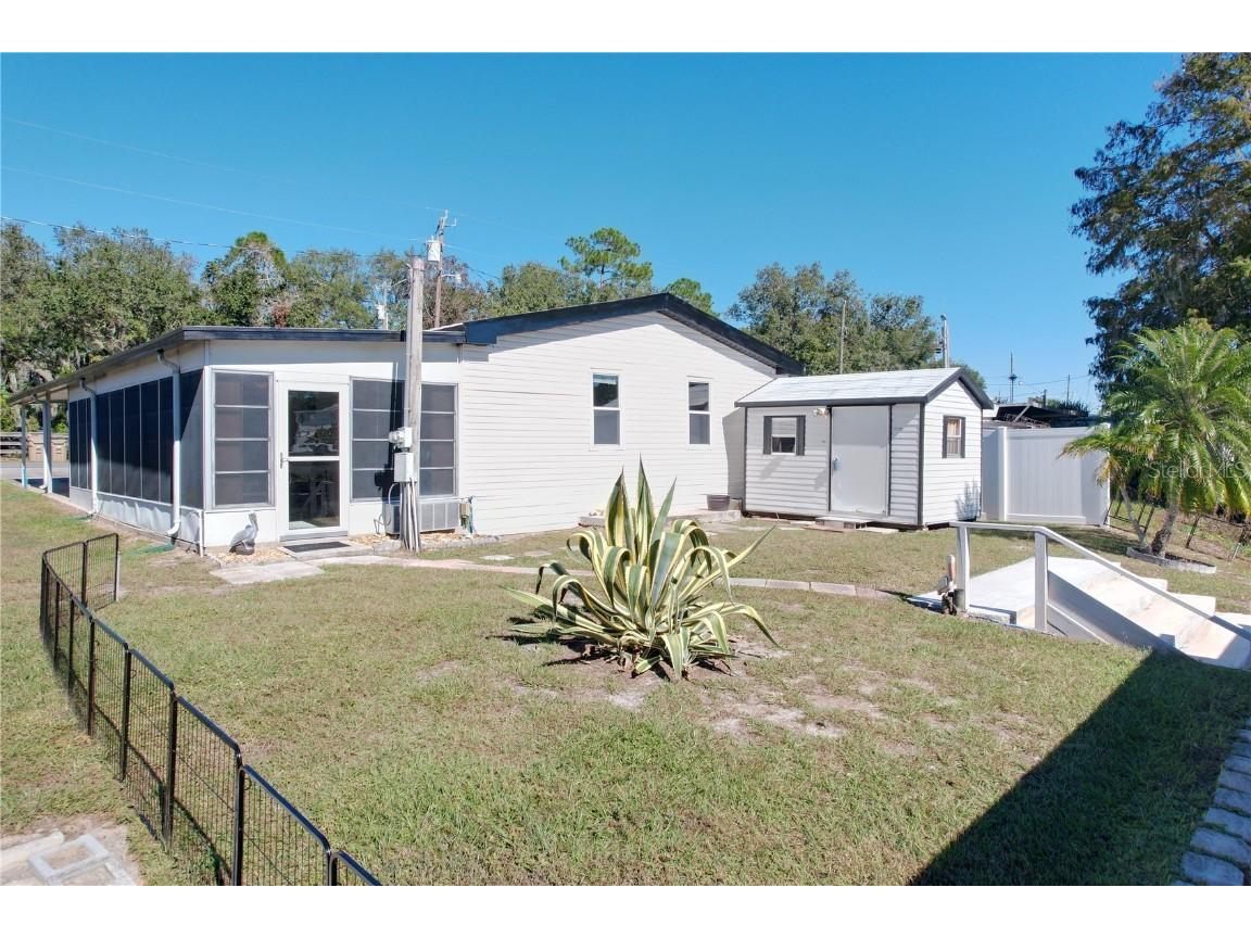 13426 Palm Drive Astatula FL 34705 G5089726 image28