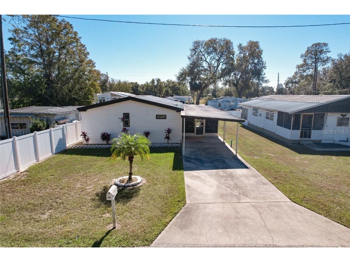 13426 Palm Drive Astatula FL 34705 G5105763 image1