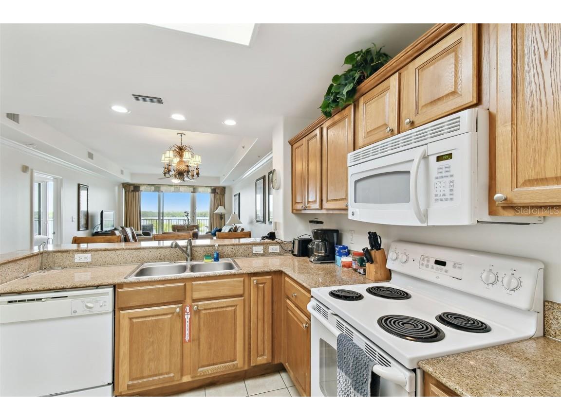 13427 Blue Heron Beach Dr #404 Orlando FL 32821 - LAKE BRYAN O6314100 image22