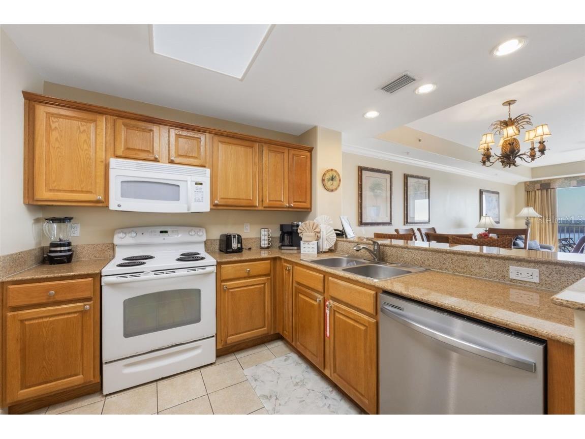 13427 Blue Heron Beach Drive #1003 Orlando FL 32821 O6343318 image14