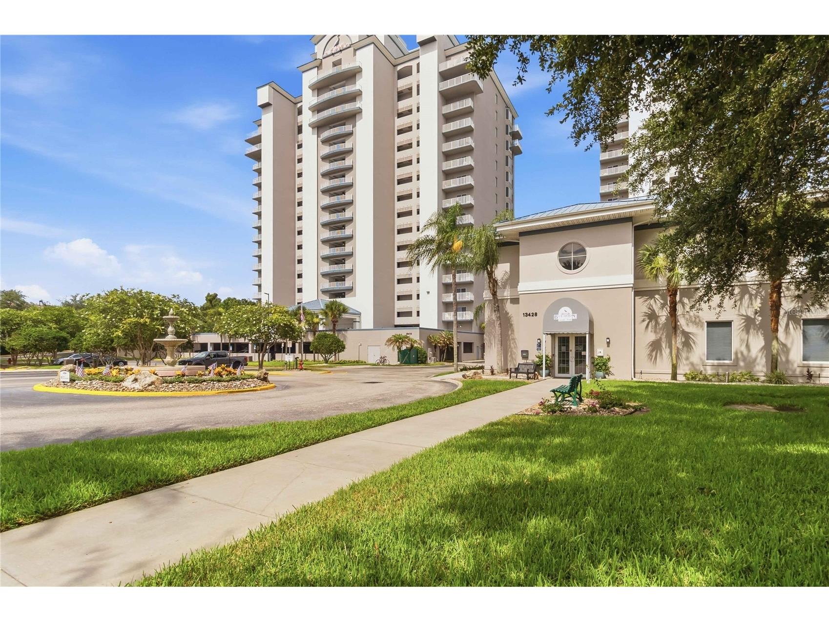 13427 Blue Heron Beach Drive #104 Orlando FL 32821 - LAKE BRYAN O6418706 image2