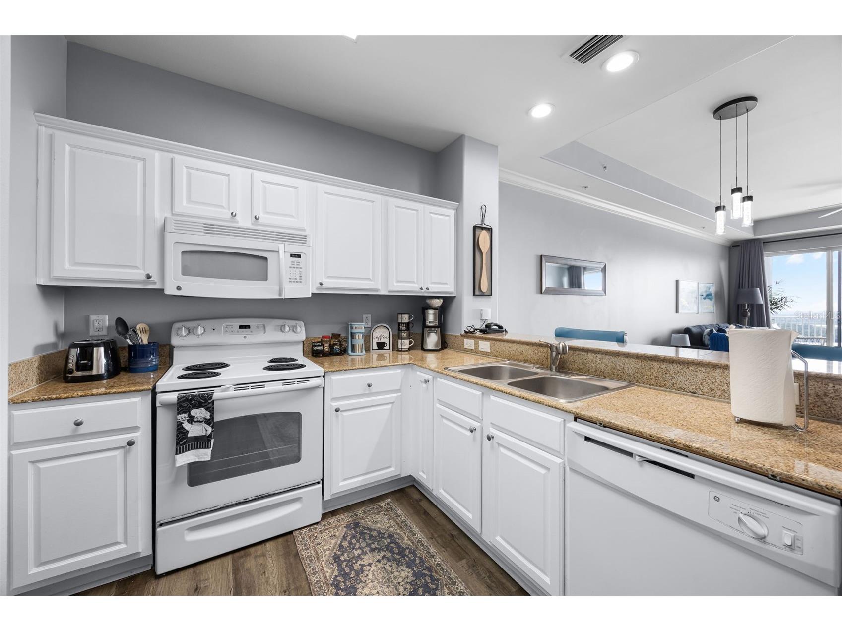 13427 Blue Heron Beach Drive #2003 Orlando FL 32821 O6409669 image9