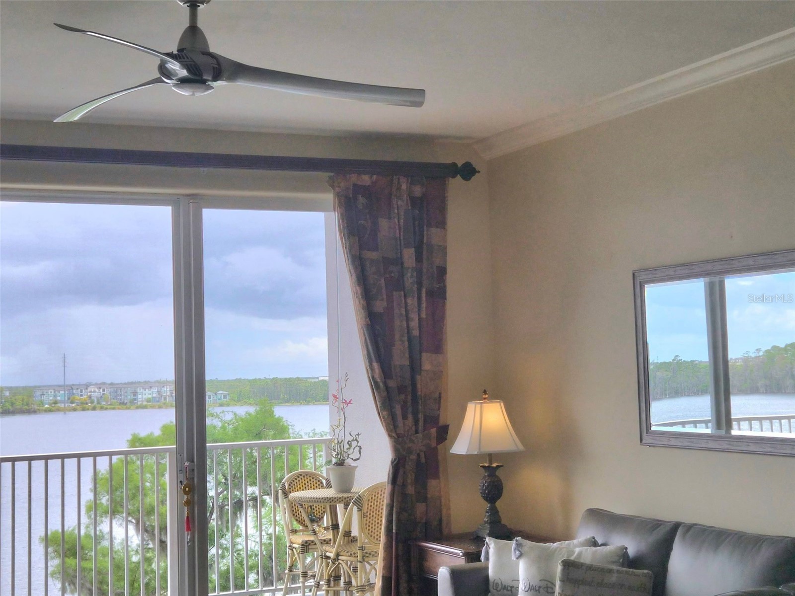 13427 Blue Heron Beach Drive #402 Orlando FL 32821 O6393754 image3