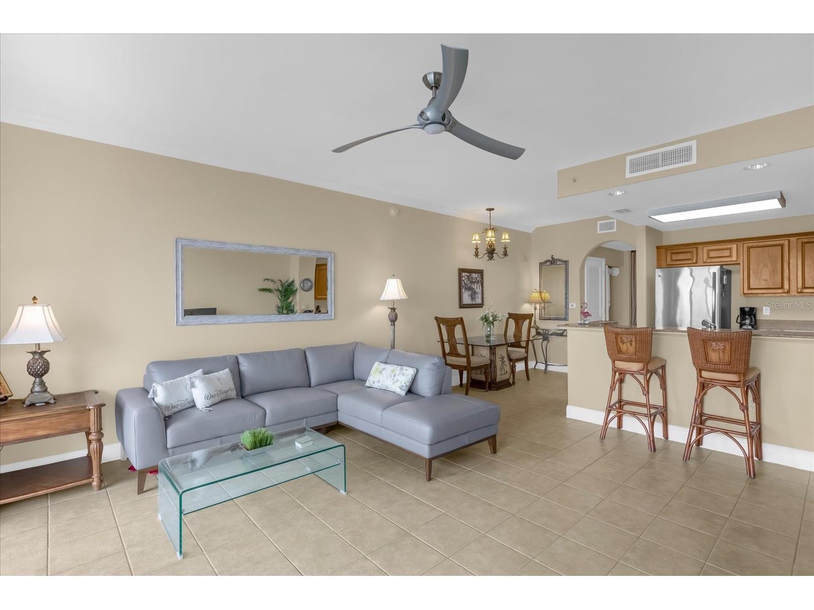 13427 Blue Heron Beach Drive #402 Orlando FL 32821 O6393754 image4