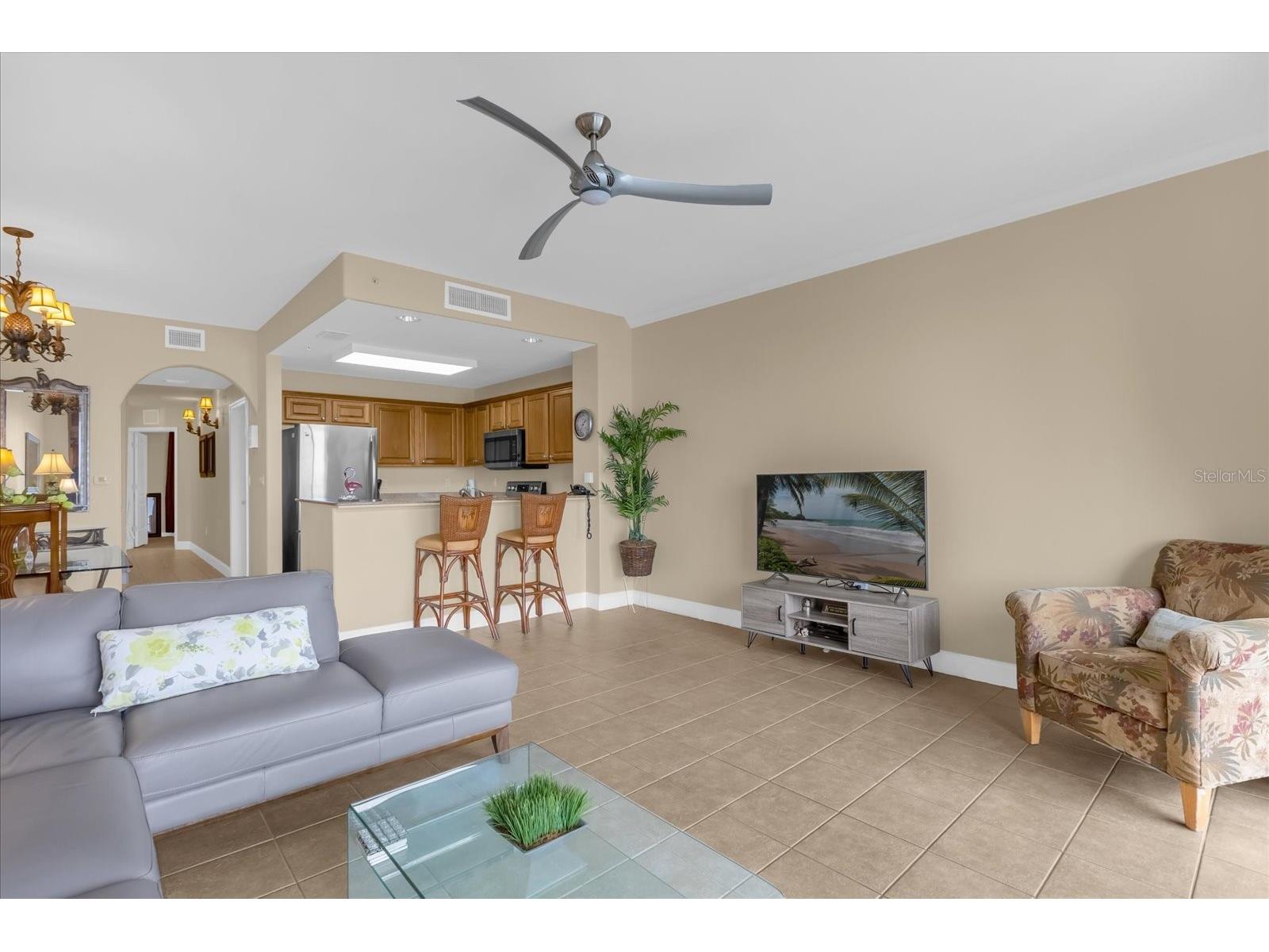 13427 Blue Heron Beach Drive #402 Orlando FL 32821 O6393754 image5