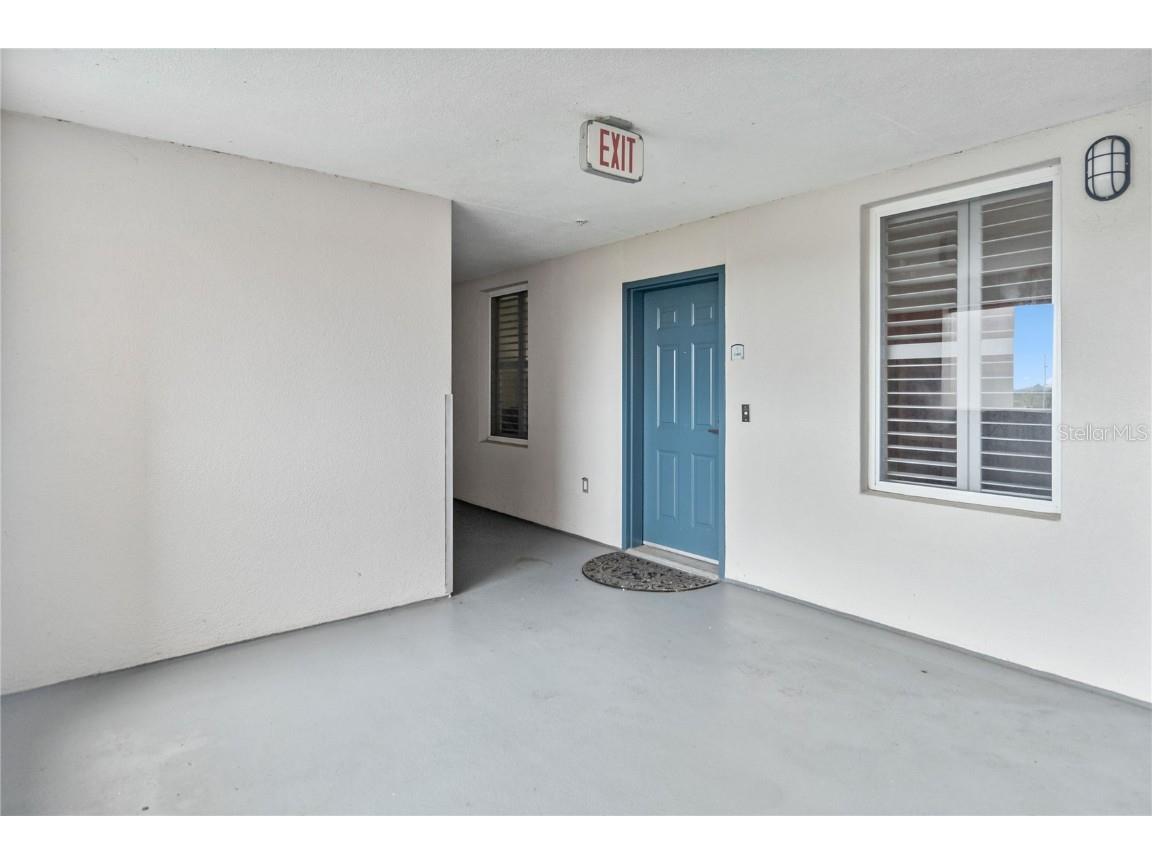 13427 Blue Heron Beach Drive #405 Orlando FL 32821 - LAKE BRYAN O6229896 image4