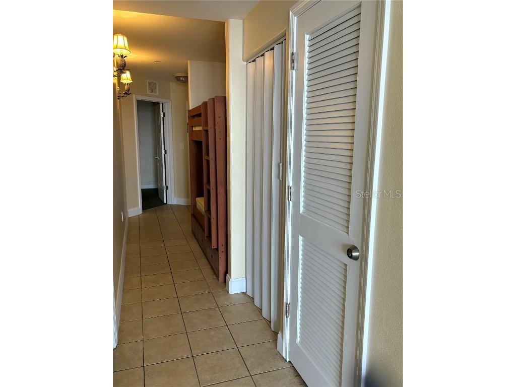 13427 Blue Heron Beach Drive #406 Orlando FL 32821 - LAKE BRYANT G5100540 image8