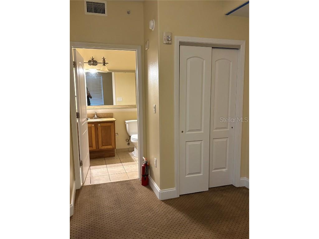 13427 Blue Heron Beach Drive #406 Orlando FL 32821 - LAKE BRYANT G5100540 image9