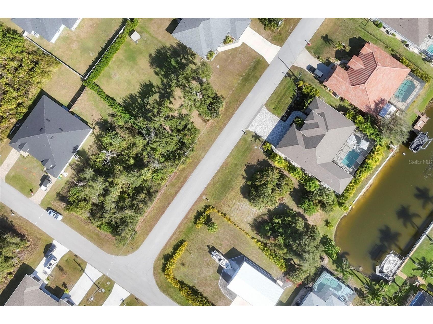 13428 Amaryllis Circle Port Charlotte FL 33981 - AMARYLLIS WATERWAY D6145375 image37