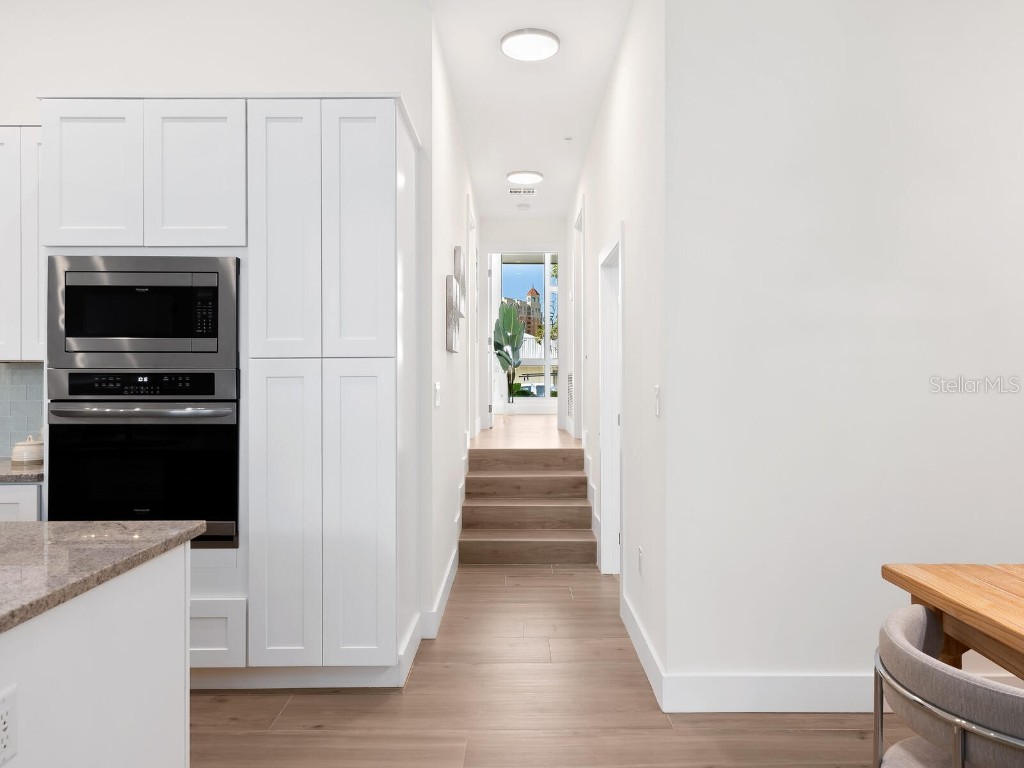 1343 4th Street #101 Sarasota FL 34236 A4659154 image18